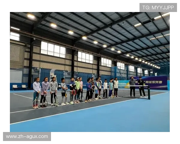 足球网球在技术训练中是否有助于比赛中球员短传默契培养