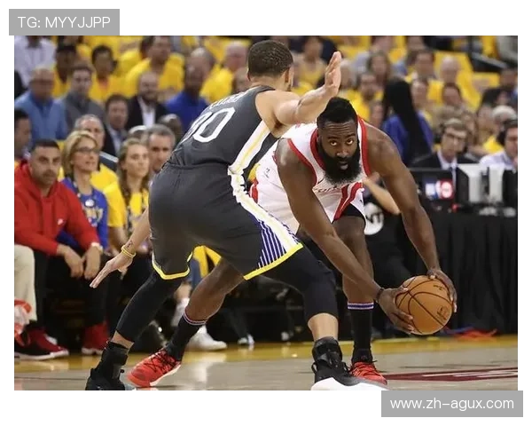 足球赛事中的经典时刻与战术反思