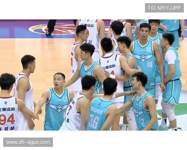 深圳CBA球队合作：深圳队与其他球队的合作关系